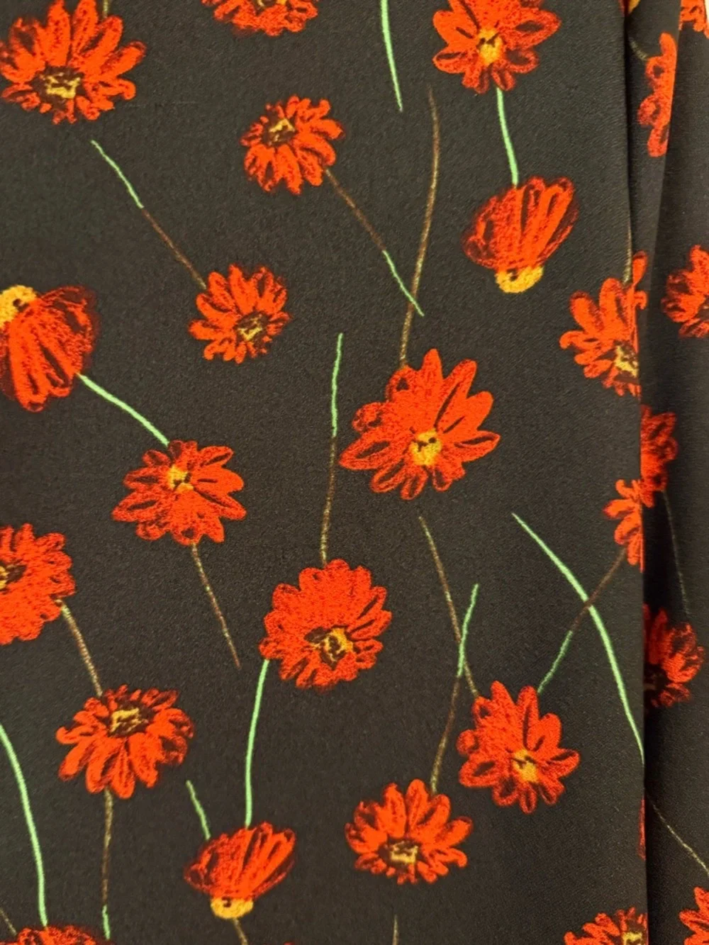 H&M Black Button-Down Top with Orange Floral Print - Picture 5 of 10